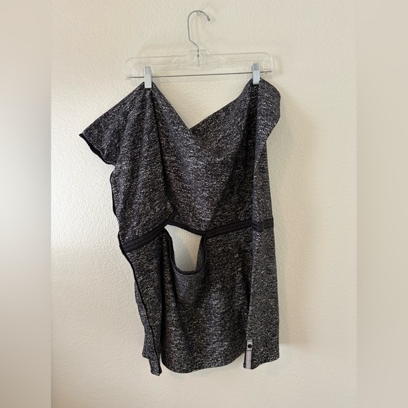 lululemon athletica Black and white Scarf - Picture 1 of 3